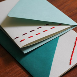 刺绣装饰贺卡DIY教程 缝线贺卡的手工制作方法