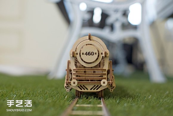 自体驱动机械齿轮DIY模型 小火车动起来了！