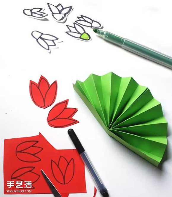 简单折纸花丛的教程 幼儿花圃手工制作图片