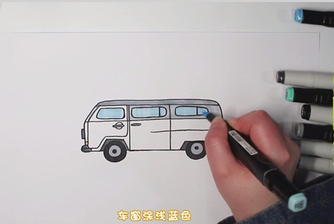 公共汽车简笔画图片 公交车怎么画