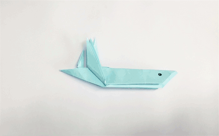 飞鱼折纸图片 飞鱼怎么折