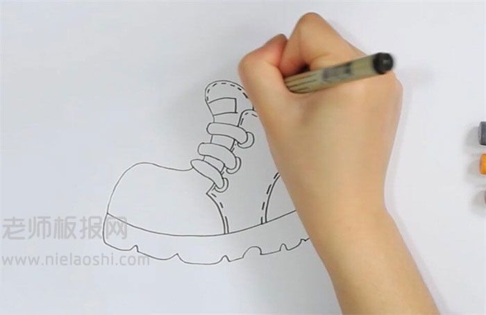 鞋子简笔画图片 鞋怎么画的