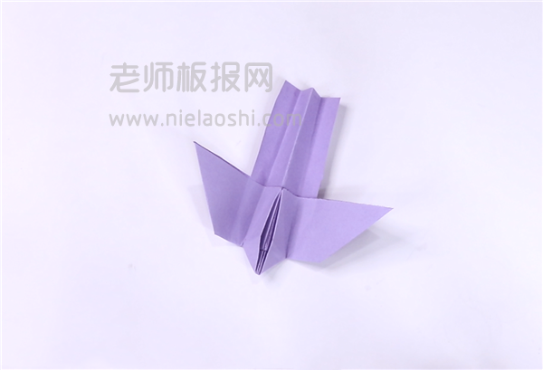 燕子纸飞机折纸图片 燕子怎么折