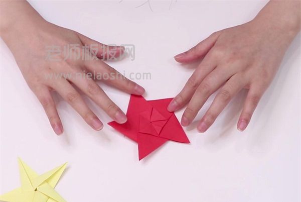 五角星折纸图片 五角星怎么折