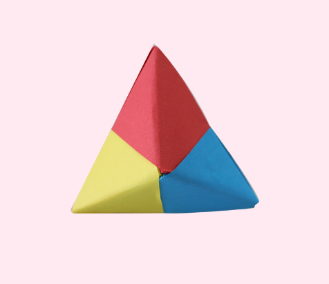 三角形香包折纸图片 香包怎么折