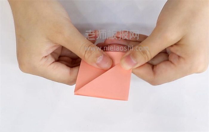 康乃馨折纸图片 康乃馨怎么折