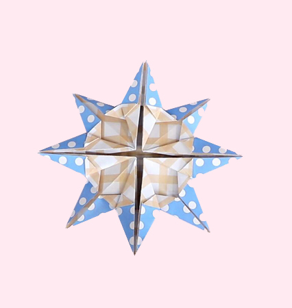 简单的八瓣花折纸图片 八瓣要怎么折