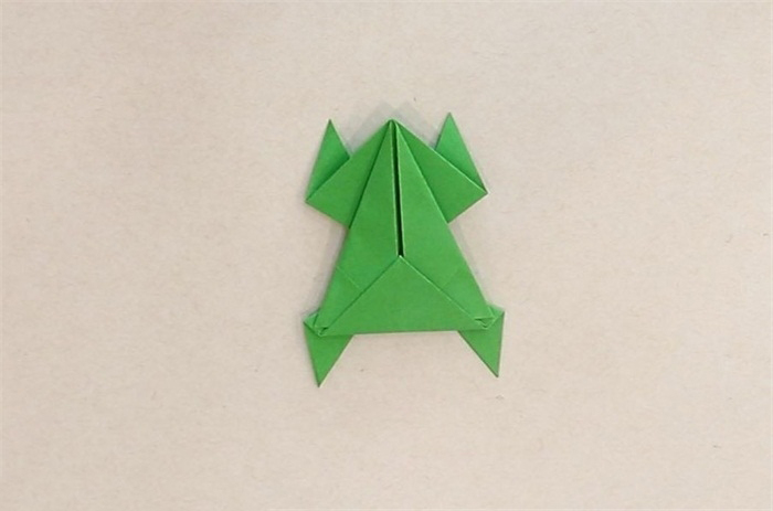 会跳的青蛙折纸教程图片 会跳的青蛙是怎么折的