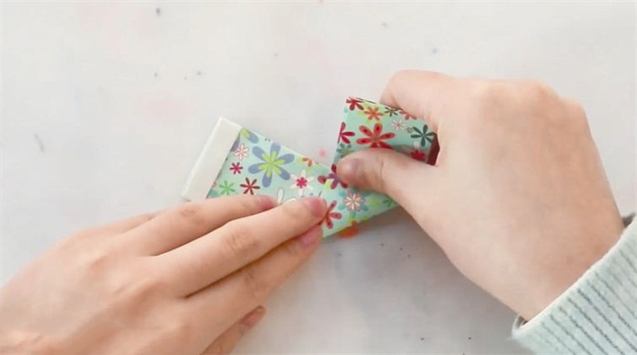 圣诞袜折纸教程图片 圣诞袜是怎么折