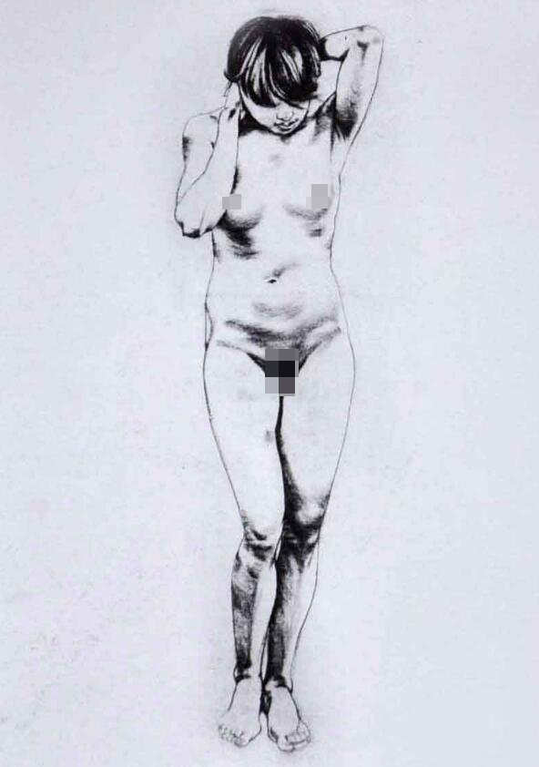 女性人体素描图片 站立人体素描图片