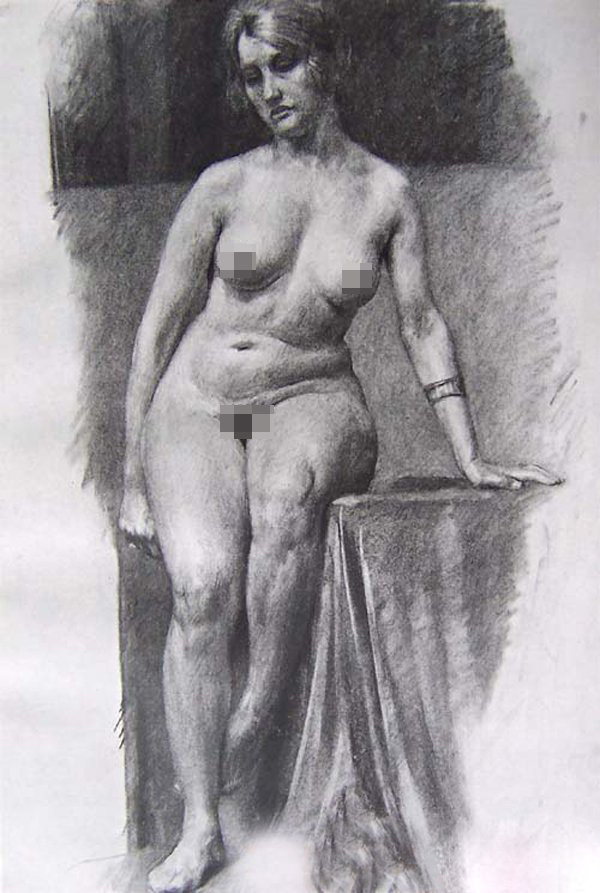 中年女性人体全裸素描正面图片